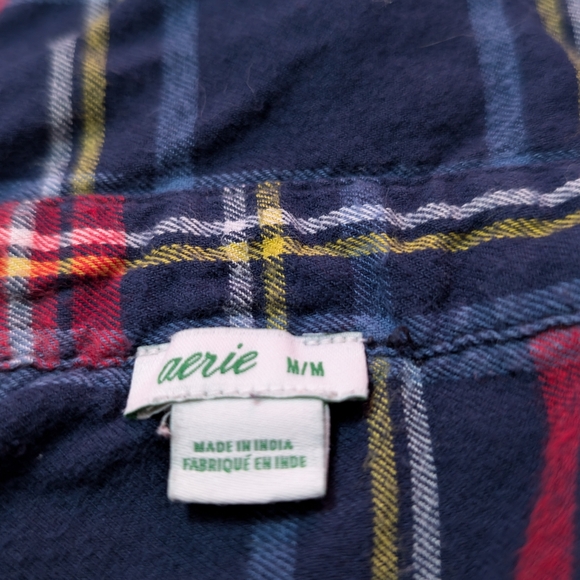 Woman's Aerie Button down - Picture 2 of 2